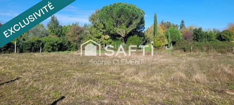 Terrain à bâtir VIABILISE de 1363 m² libre de constructeur