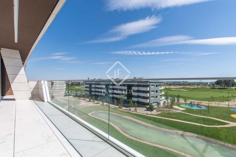 Lucas Fox is proud to present this second- floor rental apartment in this prestigious project by La Finca real estate group, offering exceptional design and exceptional quality. Among its notable features, this stunning four-bedroom, four-bathroom ap...