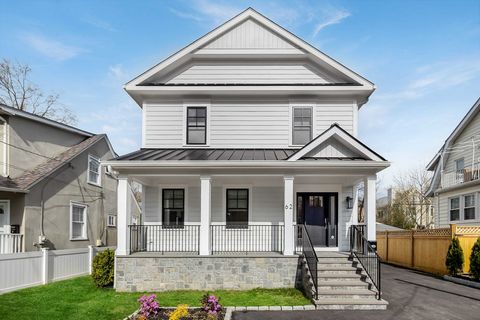 Discover this stunning new construction home, perfectly blending modern luxury with timeless charm. Thoughtfully designed with high-end finishes, the first floor features a sunlit living room and a sought-after open concept gourmet kitchen/dining roo...