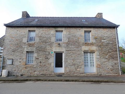 Maison familiale de caractère avec de beaux volumes