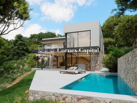 Maison nouvellement construite avec vue sur la mer très proche de la plage de Sa Riera à Begur. La maison a 285m2 avec un terrain de 727m2. Logement réparti sur deux étages : - Rez-de-chaussée : dispose d'un spacieux salon-salle à manger avec accès d...