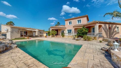 Maison à vendre 7 pièces CAUX (34)avec dépendance et piscine