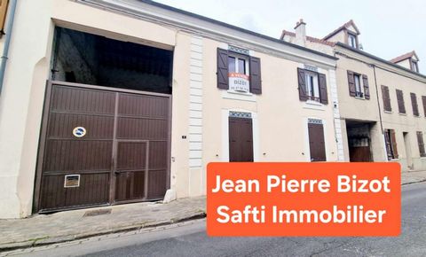 Corps de feme rénové en centre ville