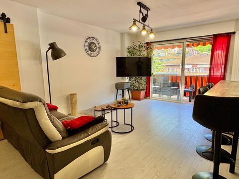 4 Pièces de 81 m2 étage élevé totalement rénové