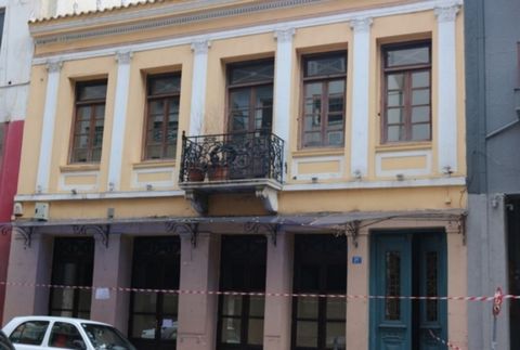 Athens, Psirri, Building for Sale, 322 sq.m., Property Status: Good, 3 Level(s), 2 Bathroom(s), Build Year: 1900, Energy Certificate: Not required, Floor type: Traditional stone, Features: Storage room, Internal Staircase, For Investment, Neoclassica...