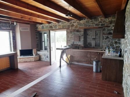 Mochlos – Sitia Stone house with sea views in Mochlos Sitia. The plot is 4.280m2 and has olive trees. The stone house is 54m2 and consists of an open living area with kitchen and fire place and a bathroom. The property has good access and enjoys moun...