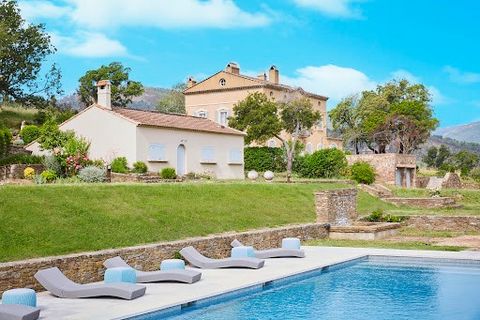 Organic wine estate - Bay of Saint-Tropez. 38-hectare property including 7 ha Côtes de Provence vineyard, plus additional 2 hectares to plant. Great clay-schistose terroir on shady slopes. Lovely 18th century country house with commanding view of vin...
