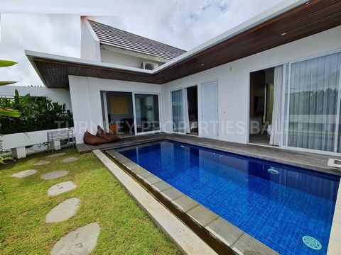 Freehold: IDR 4,500,000,000 This minimalist villa is located in a four-star resort, strategic location ONLY 5 minutes from Nirmala Supermarket and 10 minutes from Garuda Wisnu Kencana, 7 minutes to Melasti Beach, also 10 minutes to Pandawa beach by d...