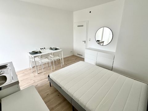 Newly renovated studio for rent! The studio is bright, fully furnished, and features a private bathroom equipped with a shower and toilet. Amenities include a comfortable bed, a spacious wardrobe, a dining area with a table and chairs, and a fully eq...