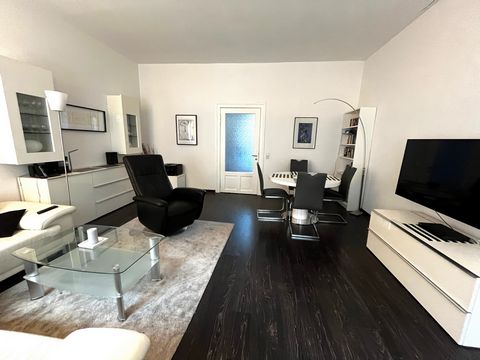 Situated right at the heart of the city, this modern 1-bedroom furnished apartment offers a comfortable and convenient temporary residence for professionals on short-term assignments or individuals in transition between homes. With a focus on functio...