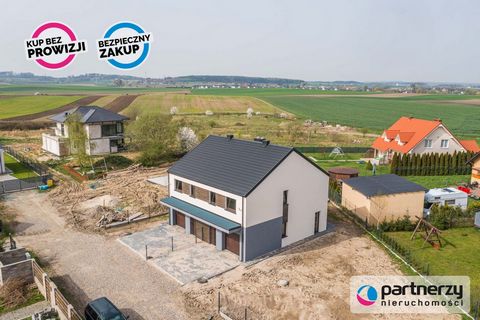 HOUSE IN ROTISSERIE - 0 % commission LOCATION: Różyny, located near Pruszcz Gdański. It is a very dynamically developing town located in the Pszczółki commune. The property is located in a secluded part of Różyny. The advantage of the location is the...