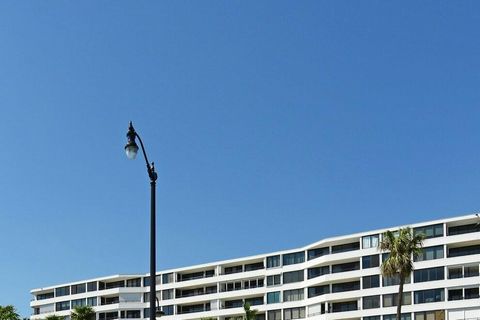 Mayfair House - South Palm Beach, Floride -Condo 2/2 direct orienté à l’est avec vue sur l’océan et le jardin dans le coin sud-est Dream Stack. Profitez d’une vue panoramique sur le lever du soleil à travers les nouvelles fenêtres en verre Impact. L’...