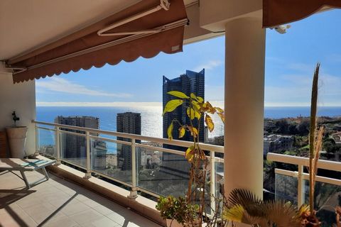 Reference : MC28AVMAF Location : Beausoleil, Monaco Category : Resale Status : Renovated, in perfect condition Type : Seaview apartment Description - 2 rooms - 1 bedroom - 1 bathroom - Living/dining room - Kitchen - Terrace - Sea view - 1 cellar - 1 ...