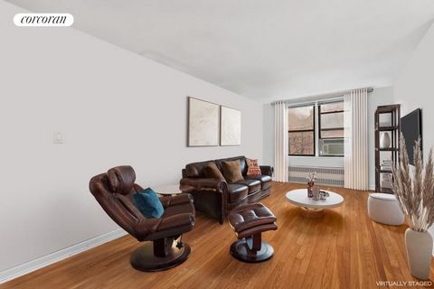 An Urban Oasis to Make Yourself at Home. Experience urban serenity at its finest at 83-11 139th Street 3H in Briarwood, which is located in the heart of Queens. This charming 2-bedroom, 1-bathroom apartment offers a tranquil retreat from the city's h...