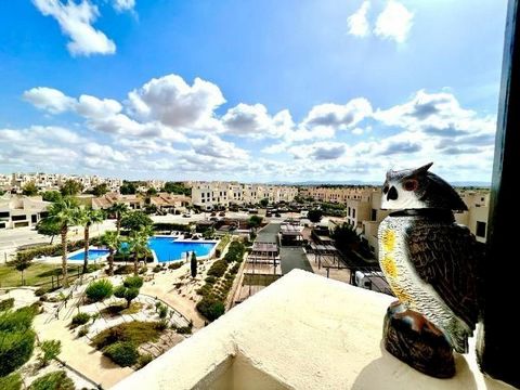 HOLIDAY rental LUXURY penthouse with roof terrace to enjoy the sun all day long! Poperty with official rental license and quality lable, office Turism Murcia Fantastic apartment with bedrooms, bathrooms, is en-suite with the master bedroom. Independe...