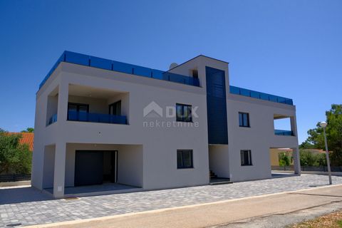 Location: Zadarska županija, Vir, Vir. ZADAR, VIR - Attractive opportunity on the island of Vir, apartment 200 m from the sea! P2 A beautiful apartment for sale on the ground floor of a residential building on the island of Vir, ideal for those looki...