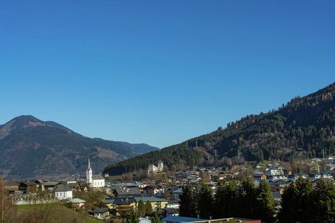 Este hermoso y, sobre todo, soleado apartamento en una casa de campo para un máximo de 4 personas se encuentra directamente en la pista de esquí (Maiskogelabfahrt) de Kaprun en Salzburgerland y ofrece una hermosa vista de Kaprun y el paisaje montaños...