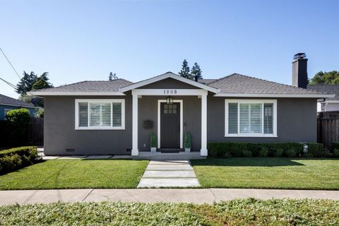 Charming Willow Glen home boasts a wealth of upgrades that enhance the comfort of everyday living! Enjoy a spacious living room with wood-burning fireplace with brick facade, window shutters and recessed lighting. The light and bright updated kitchen...