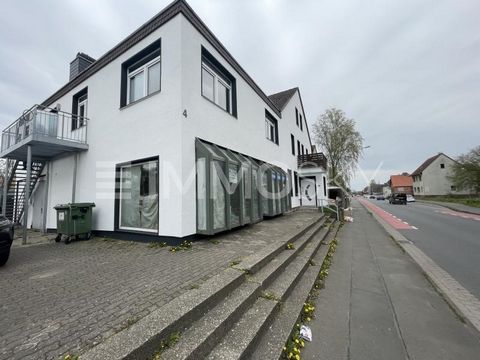 Welcome to the residential and commercial building with a wide range of possible uses in a prime location of Barsinghausen !! This residential and commercial building, built in 1973, offers an ideal investment opportunity in a central location of Bar...