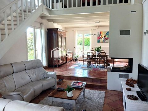 Maison 7 pièces de 160m²