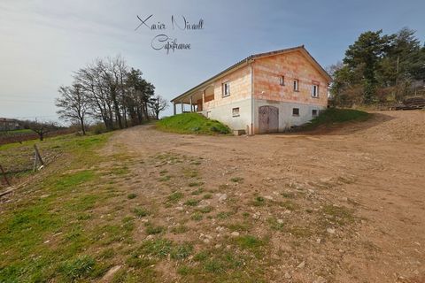 Maison à vendre 5 pièces LEYNES (71)