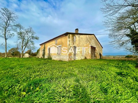 Maison en pierre à réonver entièrement avec dépendances sur environ 11 hectares !