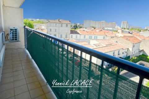 Appartement T3 de 61 m2 lumineux en dernier étage avec vue Notre-Dame de la Garde & Vélodrome Quartier recherché 13009