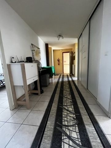 À vendre Ensemble immobilier de 3 appartements à Loisy-sur-Marne (51300)