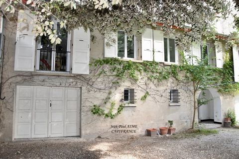 À VENDRE - Maison de ville T4 avec cour intérieure et dépendances Bourg-Saint-Andéol (07700)