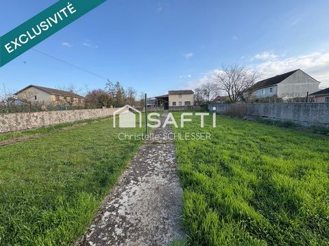 Terrain constructible avec une bâtisse 1436 m2