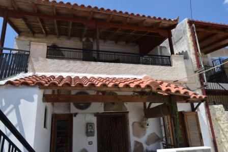 Lithines House of 84m2 on a plot of 80m2. The house is on two floors. The bottom floor has an open plan living area with kitchen and the upper floor has a bedroom and a bathroom. The house is fully furnished with water and electricity and has mountai...