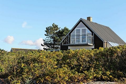 Holiday home only approx. 10 m from the sea and with panoramic views of the water at Bro Strand. The view can be enjoyed both from the house and the grounds. The cottage is built on two levels, and the ground floor is furnished with a kitchen / dinin...