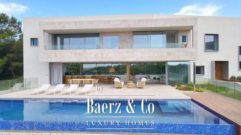 Right on the top of Paraiso de Bonaire, this magnificent oasis of a home stands proudly on a South-facing plot overlooking the surrounding woodlands and the bay of Alcúdia. Drawing on the compelling contrast between contemporary architecture and prim...