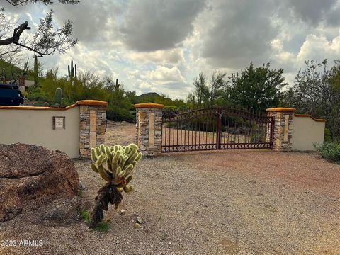 Gorgeous Las Sendas Golf Club HILLSIDE 3.42 acre lot! Ready to for a Custom Home! Majestic mountain views & panoramic City lights! Premier location adjacent and within walking distance to Las Sendas Golf Course Clubhouse. The land is perched high, el...