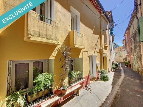 Ideally located, this charming 130 m² house over two levels is close to shops, a daycare center, and village schools. You will be just 10 minutes from Pézenas and 20 minutes from the beaches for family entertainment. On the ground floor, you will fin...