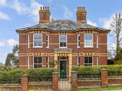 About this Property    This double fronted Victorian residence was built in the 1870s is approached via a five bar gate that leads to a driveway for off road parking and the small garage/storage facility, while pedestrian access is available through ...