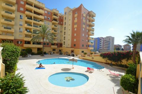 Great flat for sale in the sought after area of Torreblanca baja, within walking distance to the train station, all amenities and the beach. It has been recently refurbished. It has two bedrooms with fitted wardrobes and two bathrooms. The kitchen is...