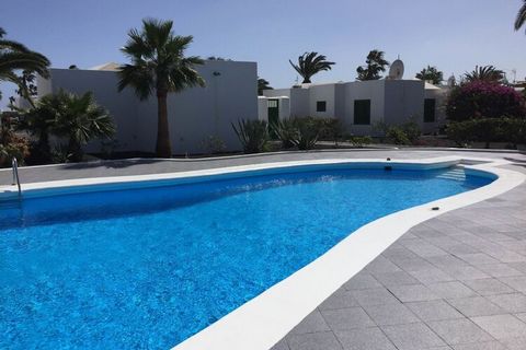 Holiday bungalow, completely renovated in January 2015, in a very well-kept, fenced-in small residential complex with a fantastic pool, just 1 minute from the house. This holiday bungalow offers you the perfect opportunity to find peace and relaxatio...