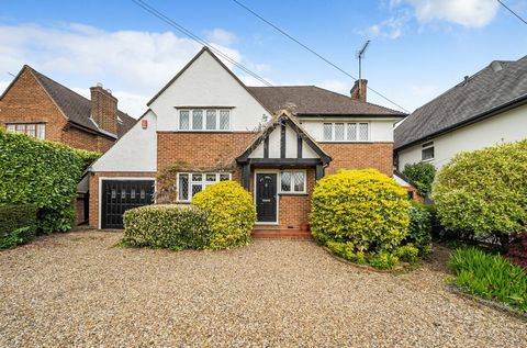 A wonderful and spacious 4 bedroom family home boasting 3 reception rooms, kitchen/breakfast room, conservatory, utility room, 2 bathrooms and a manicured garden of approx. 140' located on one of the favoured roads in the village. The property is app...
