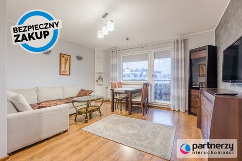 LARGE, SUNNY APARTMENT IN A GREAT LOCATION! LOCATION: The property is located in a secluded part of the Gdańsk district of Ujeścisko. Location in such a place guarantees access to full commercial and service facilities, e.g. Biedronka, Lidl, Netto di...