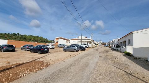 This plot of land for sale is located in the picturesque village of Budens, nestled in a quiet residential neighbourhood close to the beach and within easy reach of all convenient amenities, including restaurants, cafes and supermarkets. With a total...