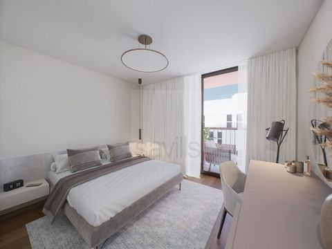 VERTICE - where modernity reigns in one of Lisbon's most typical neighborhoods 4 Bedroom Apartment with 178 sq.m, 71 sq.m. of balconies and three parkings spaces. It's in the heart of Campo Pequeno, in one of Lisbon's ex-libris, that you'll find Vert...