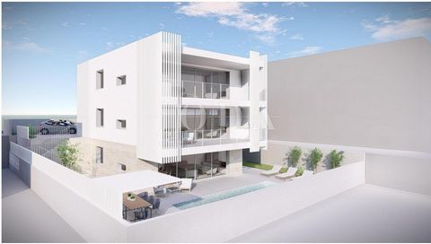 Location: Primorsko-goranska županija, Krk, Krk. A modern apartment with a pool in the basement of an urban villa in a new building in the center of Krk is for sale. The apartment of 74,71 m2 has a good layout. It consists of an entrance hall, two be...