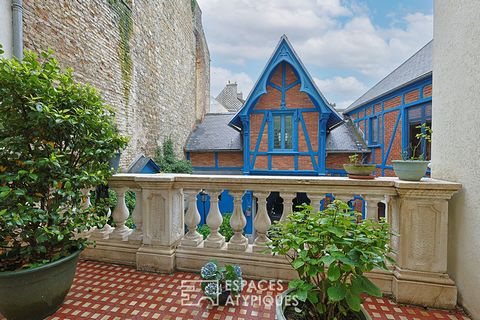 On the outskirts of the marina of Boulogne sur Mer, this private mansion built at the end of the nineteenth century has a surface area of about 350 m2. The building has kept its charm of yesteryear and surprises with its different architectural style...