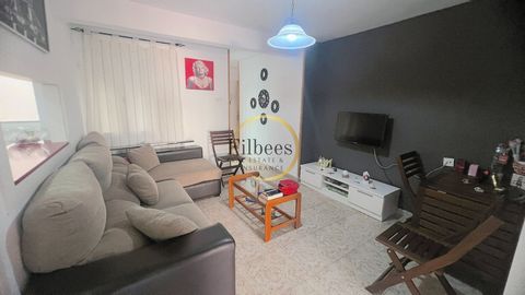 Located in Puerto de Mazarrón. This apartment, situated in the heart of the town, is just two streets away from the main promenade of Puerto de Mazarrón. Located on the second floor without lift access, this apartment offers everything you need for c...