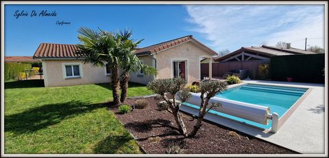 Maison plain-pied individuelle, piscine à vendre 5 pièces BAGE LA VILLE (01)135 m²