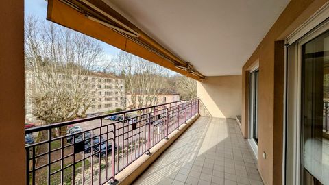Cœur de village – T4 de 100m² avec terrasse