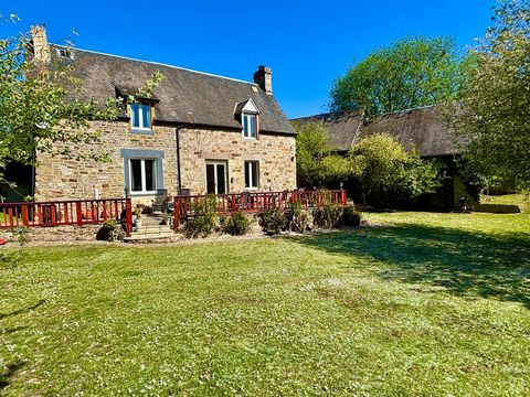 Pas de vis-a-vis! TRES grand garage/ studio!