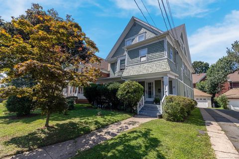 Welcome to 37 Center Street-a spacious 2-family property offering over 3,000 sq ft of potential in a prime West Haven location. Just a few blocks from the beach and moments from I-95, this property is ideal for investors or owner-occupants looking to...
