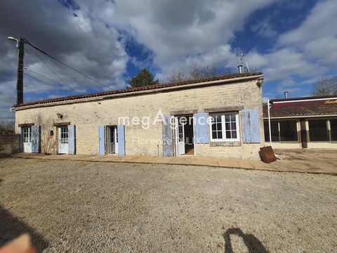 MAISON CHARENTAISE AVEC 5 GITES EN CAMPAGNE